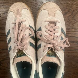 Adidas Gazelle Suede Sneakers Size 7 1/2